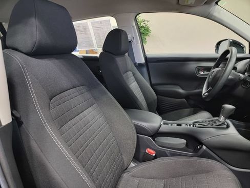 Certified 2023 Honda HR-V LX image 16