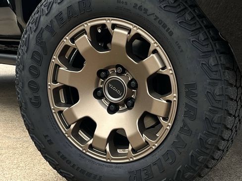 New 2026 Toyota Tacoma 4x4 Double Cab Hybrid image 25