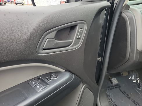 Used 2019 Chevrolet Colorado W/T w/ WT Convenience Package AWD/4WD image 18