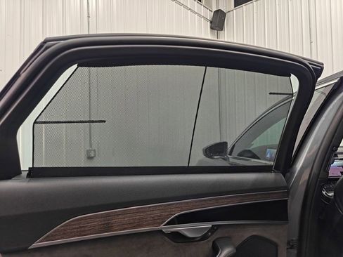 Used 2021 Audi A8 L 3.0T w/ Executive Plus Package image 74