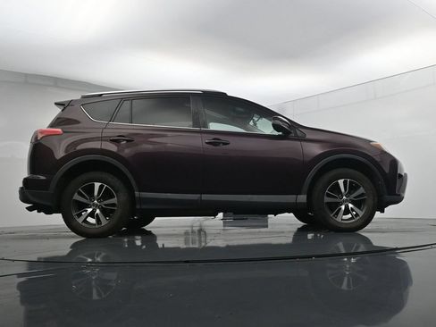 Used 2016 Toyota RAV4 XLE FWD image 35