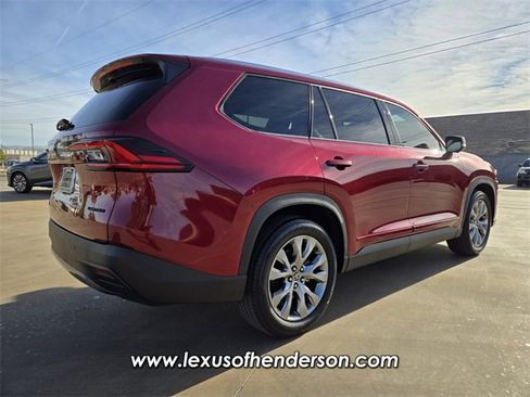 Used 2025 Toyota Grand Highlander FWD image 6