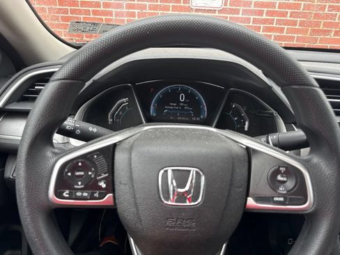 Used 2016 Honda Civic EX image 9