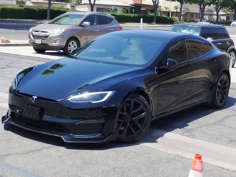 Used 2022 Tesla Model S Plaid AWD/4WD image 18