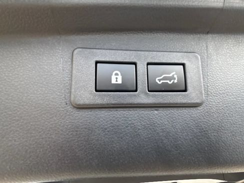 Used 2025 Subaru Outback Premium AWD/4WD image 48