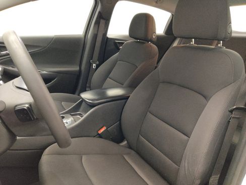 Used 2023 Chevrolet Malibu LS w/ Driver Confidence Package FWD image 17