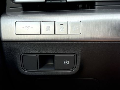 New 2026 Hyundai Kona SE FWD image 17