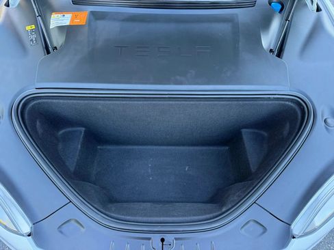 Used 2017 Tesla Model S 75D AWD/4WD image 29