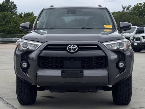 Used 2023 Toyota 4Runner SR5 Premium w/ SR5 Premium Package image 7