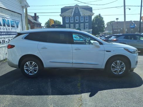 Certified 2020 Buick Enclave Essence AWD/4WD image 4
