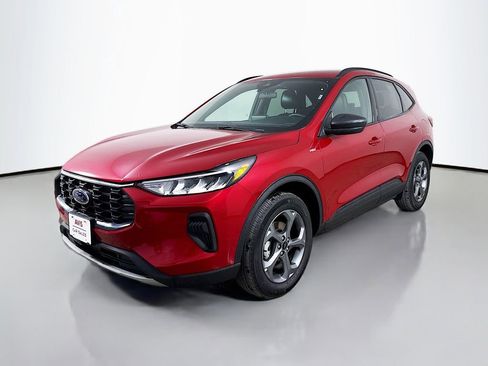 Used 2025 Ford Escape ST-Line image 3