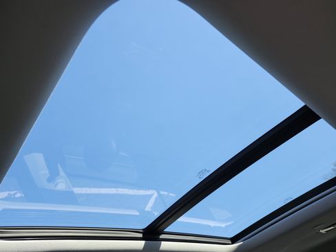 Used 2021 Jeep Grand Cherokee L Limited w/ Trailer Tow Group (B) image 2