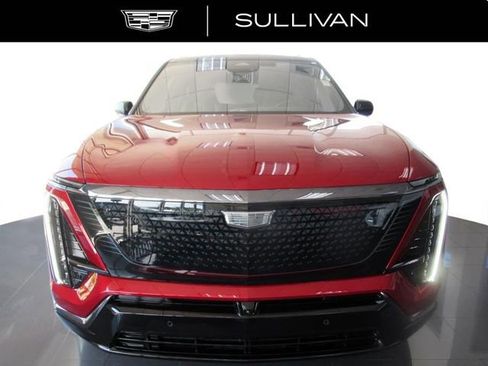 New 2026 Cadillac Vistiq Sport image 2