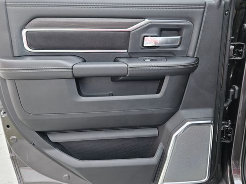 New 2026 RAM 4500 4x4 Crew Cab DRW w/ Laramie Trim Package image 20