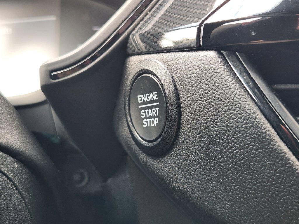 Used 2025 Ford Escape ST-Line FWD image 21