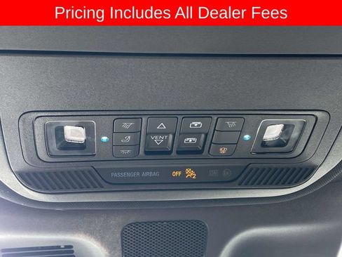Used 2026 Ford Expedition Platinum w/ Stealth Appearance Package AWD/4WD image 31