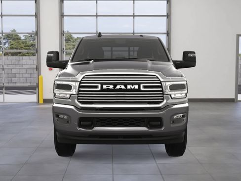 New 2024 RAM 3500 Laramie image 8