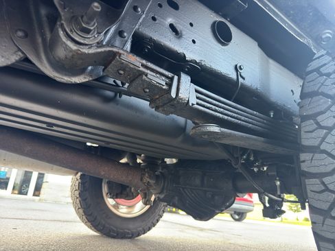 Used 2001 Chevrolet Silverado 2500 LS w/ Snow Plow Prep Pkg AWD/4WD image 26