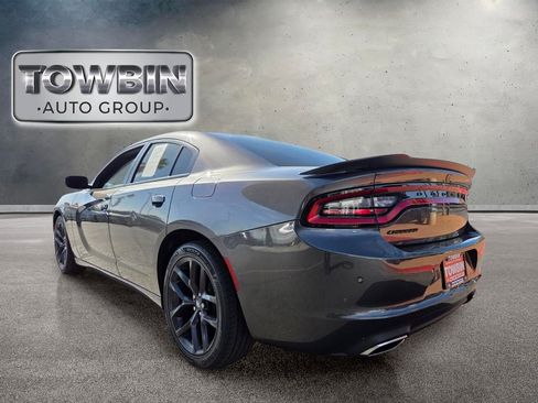 Used 2022 Dodge Charger SXT w/ Blacktop Package RWD image 6