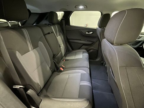 Used 2025 Chevrolet Blazer LT AWD/4WD image 22