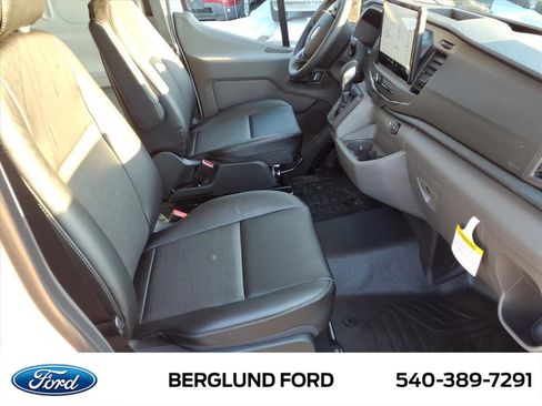 New 2026 Ford Transit 250 148 Medium Roof image 9