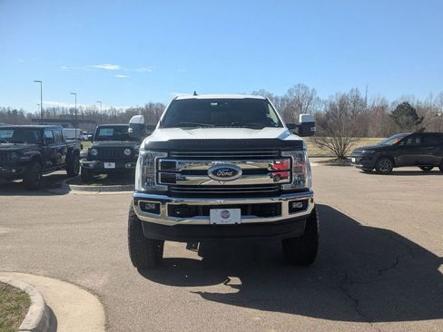 Used 2019 Ford F250 Lariat w/ Lariat Ultimate Package AWD/4WD image 8