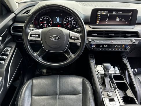 Used 2021 Kia Telluride EX w/ EX Premium Package image 14