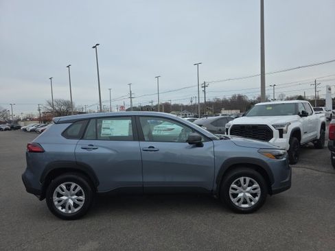 New 2026 Toyota Corolla Cross L image 3