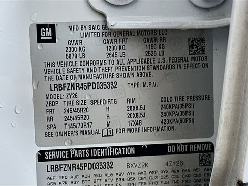 Used 2023 Buick Envision Essence w/ Sport Touring Package image 12