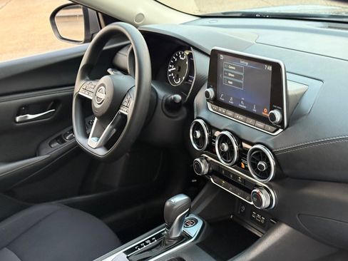 Certified 2024 Nissan Sentra SV image 40