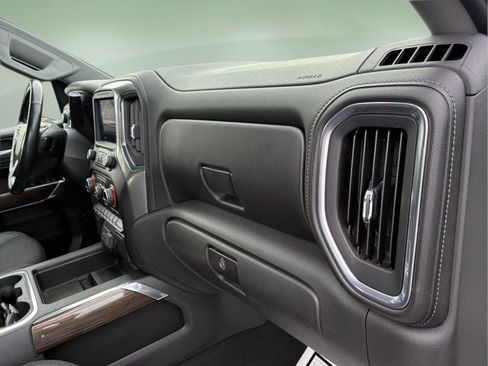 Used 2020 Chevrolet Silverado 1500 LT Trail Boss image 25