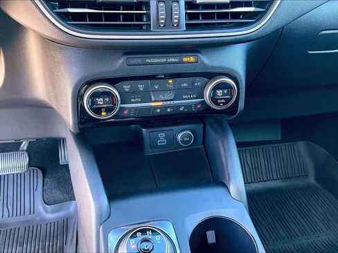 Used 2021 Ford Escape SEL image 33