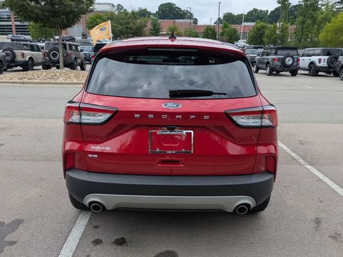 Certified 2022 Ford Escape SE w/ Convenience Package FWD image 5