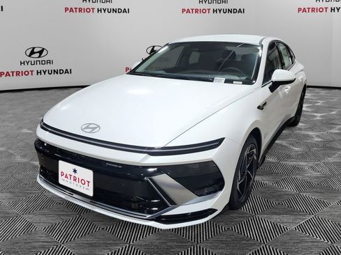 New 2026 Hyundai Sonata SEL image 1