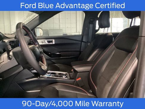 Certified 2024 Ford Explorer ST-Line w/ Class IV Trailer Tow Package image 12