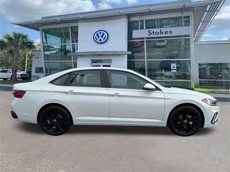 New 2026 Volkswagen Jetta SE video 3