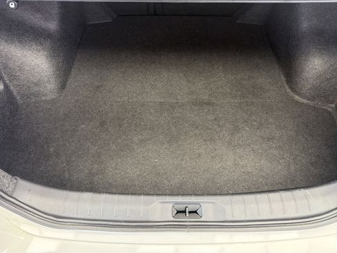 Used 2025 Nissan Altima 2.5 S image 8