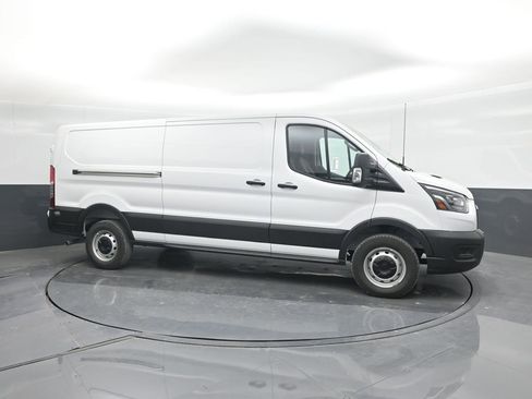 New 2025 Ford Transit 250 Low Roof image 11