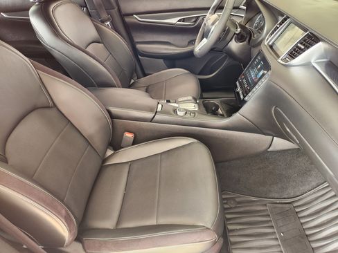 Used 2023 INFINITI QX50 Sport FWD image 15