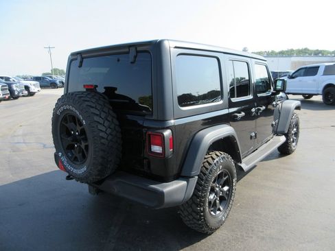 Used 2021 Jeep Wrangler Unlimited Sport AWD/4WD image 5