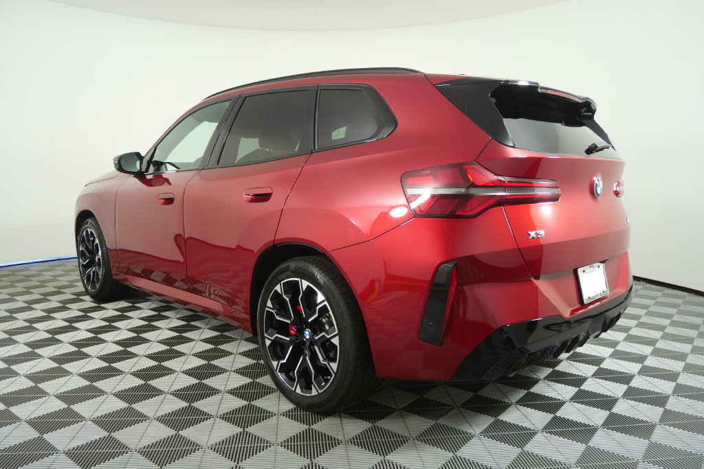 Certified 2025 BMW X3 M50 w/ Premium Package AWD/4WD image 3