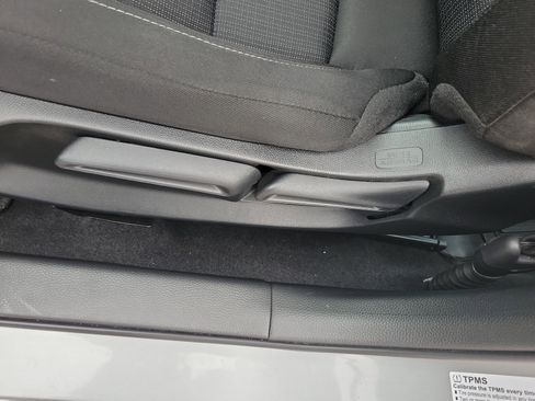 Used 2025 Honda Civic LX image 21