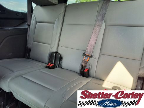 Used 2022 GMC Yukon SLT w/ SLT Luxury Package image 29