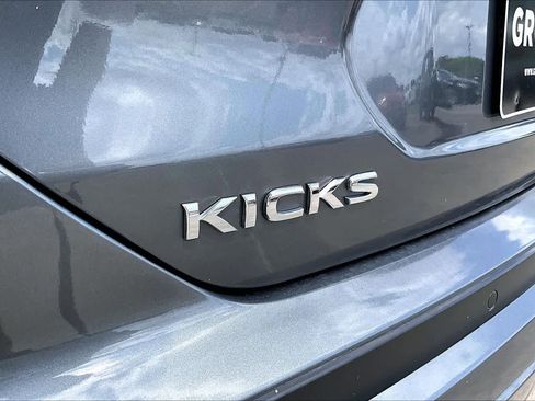 Used 2025 Nissan Kicks Play S image 56