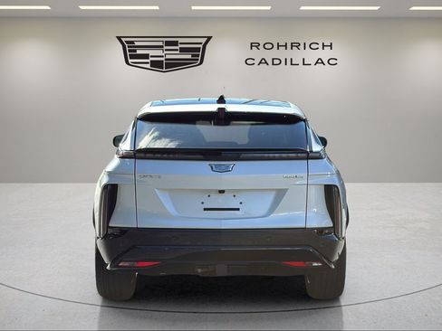 Certified 2024 Cadillac Lyriq Sport AWD/4WD image 7