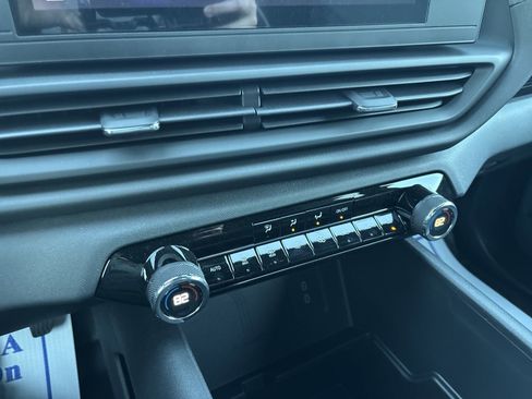 Used 2024 Chevrolet Silverado EV W/T image 21