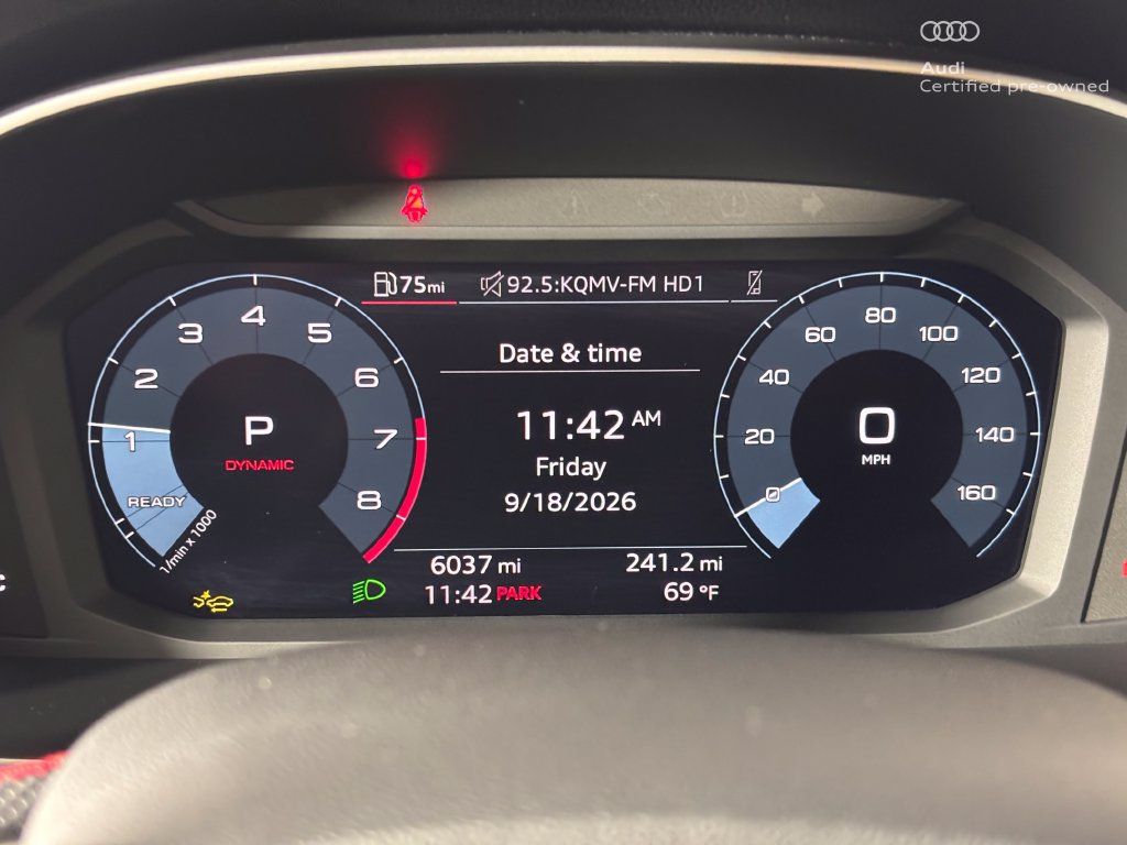Certified 2025 Audi Q3 2.0T Premium Plus w/ Premium Plus Package AWD/4WD image 20