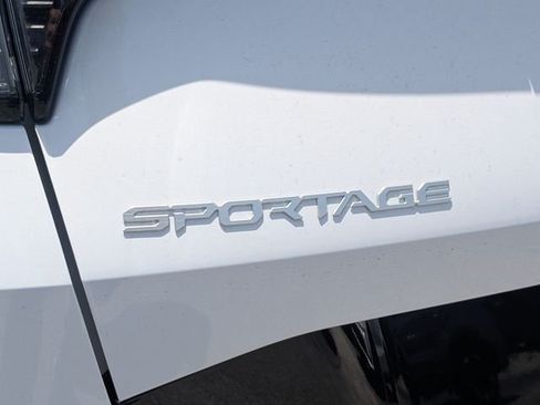 New 2026 Kia Sportage SX FWD image 13