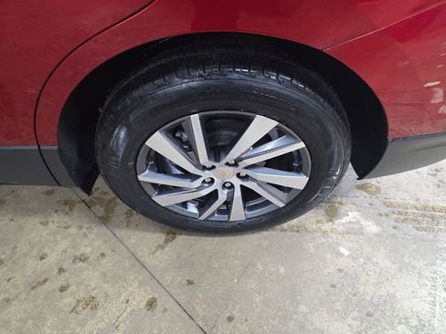 Used 2024 Chevrolet Equinox LT w/ LPO, Floor Liner Package image 32