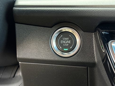 New 2026 Chevrolet Traverse LT image 24